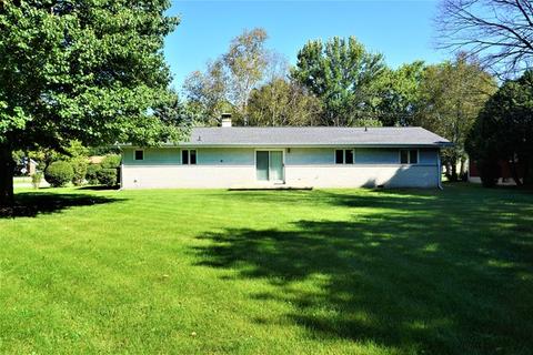 802 E Summer St, Paxton, IL 60957 photo 4