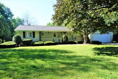 802 E Summer St, Paxton, IL 60957 photo 1