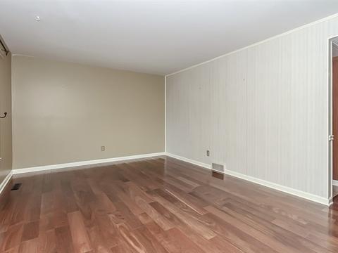9 Kensington Loop, Elgin, IL 60123 photo 2