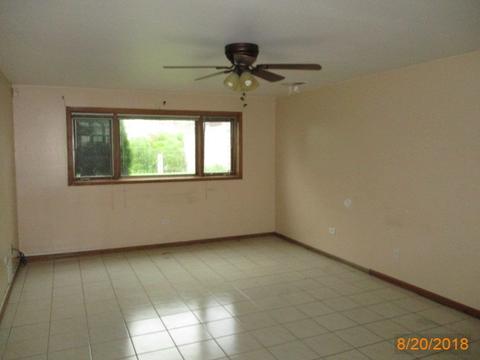 7960 W 80th Pl, Bridgeview, IL 60455 photo 17