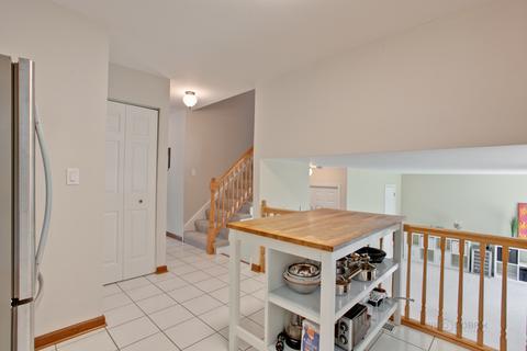 1980 Brookside Ln, Hoffman Estates, IL 60169 photo 16