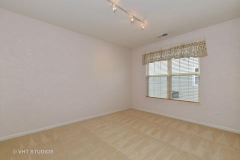 645 Tuscan Vw, Elgin, IL 60124 photo 9