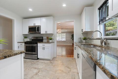 17543 William St, Lansing, IL 60438 photo 9