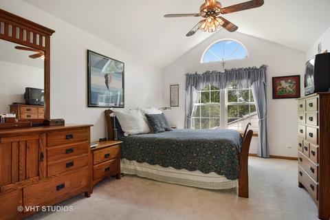262 Superior Cir, Bartlett, IL 60103 photo 8
