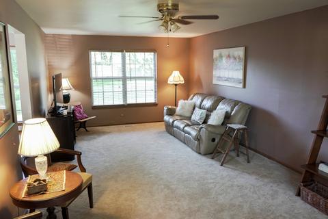 1508 Sawgrass Ct, Elgin, IL 60123 photo 5
