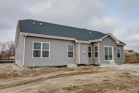 1044 Bailey Rd, Sycamore, IL 60178 photo 4