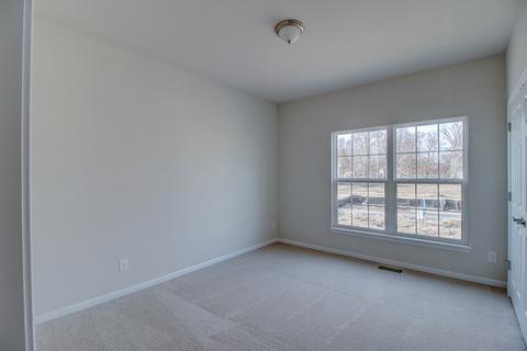 1044 Bailey Rd, Sycamore, IL 60178 photo 6
