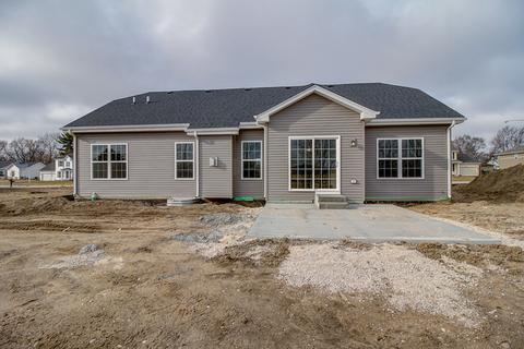 1044 Bailey Rd, Sycamore, IL 60178 photo 3