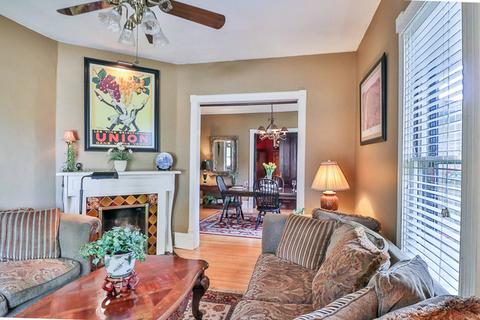 163 Hill Ave, Elgin, IL 60120 photo 7