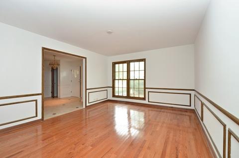 952 Suffield Ter, Northbrook, IL 60062 photo 7