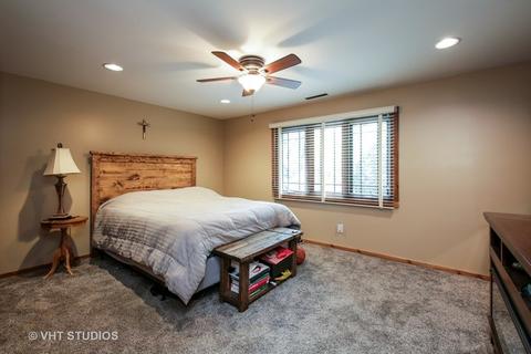 732 Hillside Ct, Algonquin, IL 60102 photo 14