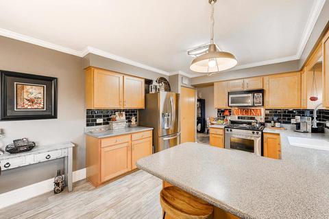 974 Pearson Rd, Cary, IL 60013 photo 9