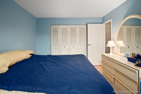 279 Gregory St #8, Aurora, IL 60504 photo 9