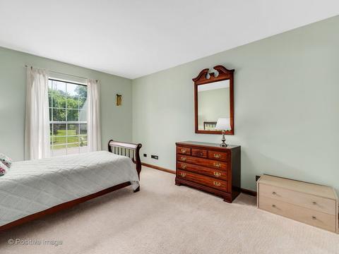 664 White Oak Ln, Bartlett, IL 60103 photo 19