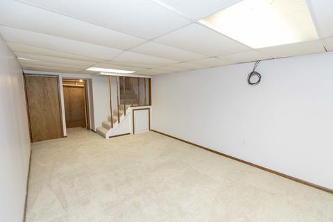 699 Lakeside Cir, Wheeling, IL 60090 photo 16