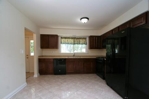 1695 Violet St, Aurora, IL 60505 photo 7