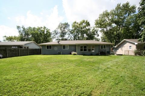 1695 Violet St, Aurora, IL 60505 photo 3