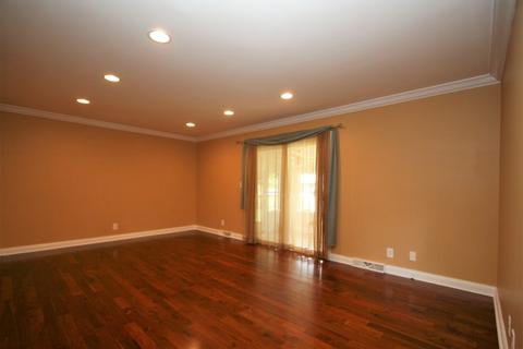 1695 Violet St, Aurora, IL 60505 photo 11