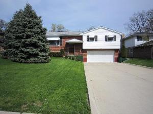167 S Maple Ave, Hillside, IL 60162 photo 3