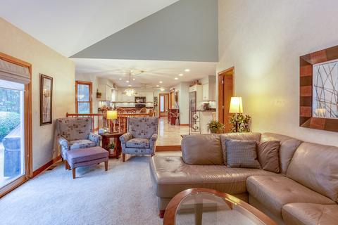 217 John Dr, Bartlett, IL 60103 photo 12