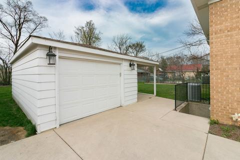 3232 Ronald Rd, Glenview, IL 60025 photo 16