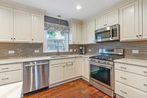 13740 S Amherst Ct, Plainfield, IL 60544 photo 9
