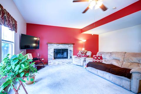 2910 Twin Falls Dr, Plainfield, IL 60586 photo 5