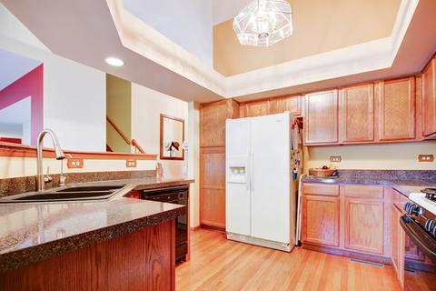 2910 Twin Falls Dr, Plainfield, IL 60586 photo 7