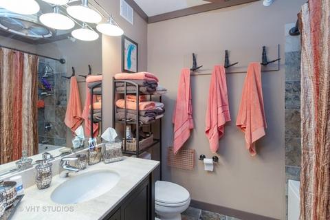 420 E Waterside Dr #512, Chicago, IL 60601 photo 8