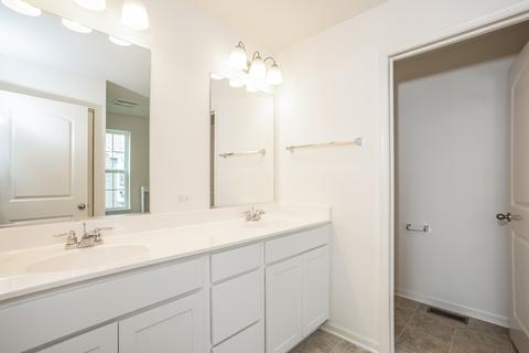 16945 S Callie Dr, Plainfield, IL 60586 photo 8