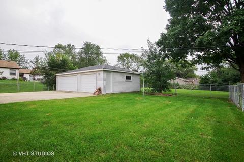 1085 N Bluebonnet Ln, Hoffman Estates, IL 60169 photo 16