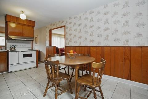 1085 N Bluebonnet Ln, Hoffman Estates, IL 60169 photo 6