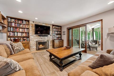 235 Maple Hill Rd, Glencoe, IL 60022 photo 5