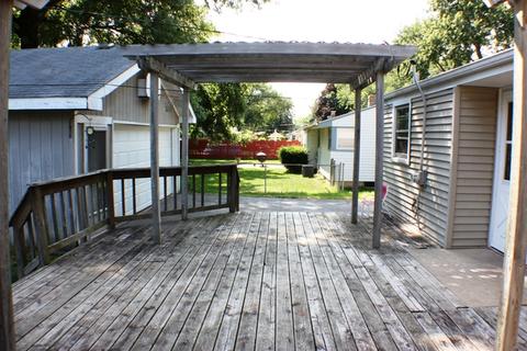 435 Lloyd St, Cary, IL 60013 photo 6