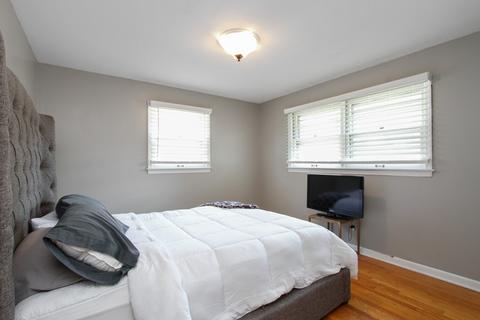 435 Lloyd St, Cary, IL 60013 photo 7