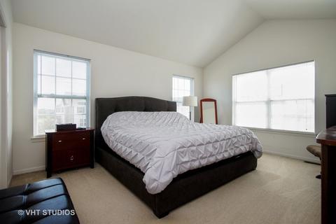 1930 Potomac Ct, Wheeling, IL 60090 photo 9