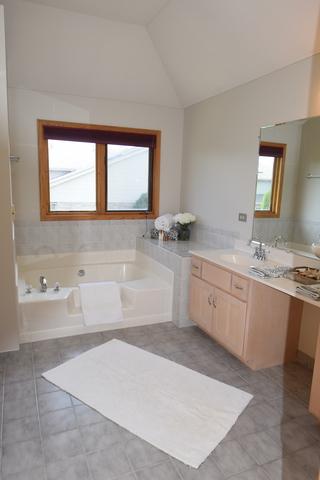 511 N 4th Ave, Addison, IL 60101 photo 14
