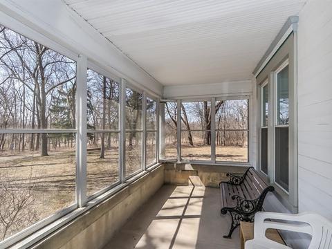 770 Hammond Ave, Elgin, IL 60120 photo 5