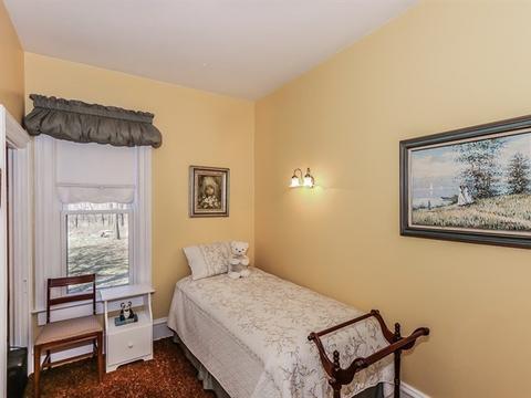 770 Hammond Ave, Elgin, IL 60120 photo 18