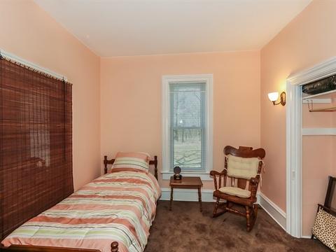 770 Hammond Ave, Elgin, IL 60120 photo 16