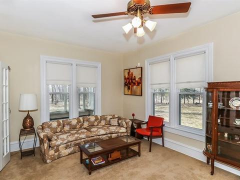 770 Hammond Ave, Elgin, IL 60120 photo 14