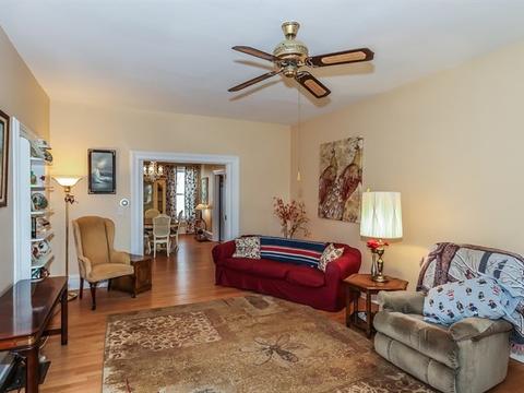 770 Hammond Ave, Elgin, IL 60120 photo 6