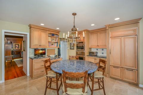 833 Indian Rd, Glenview, IL 60025 photo 14