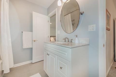 833 Indian Rd, Glenview, IL 60025 photo 23