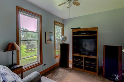 24298 Goelitz Rd, Malta, IL 60150 photo 18