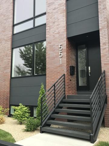 551 E 50th St, Chicago, IL 60615 photo 2