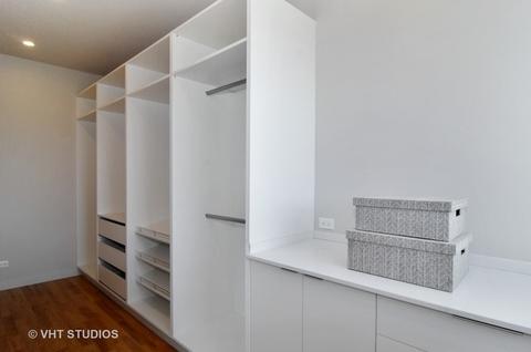 551 E 50th St, Chicago, IL 60615 photo 16