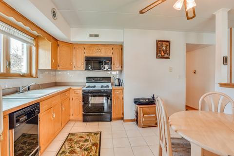 7341 W 71st St #2E, Bridgeview, IL 60455 photo 7