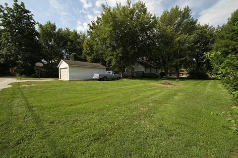 114 N Pine St, Gardner, IL 60424 photo 16