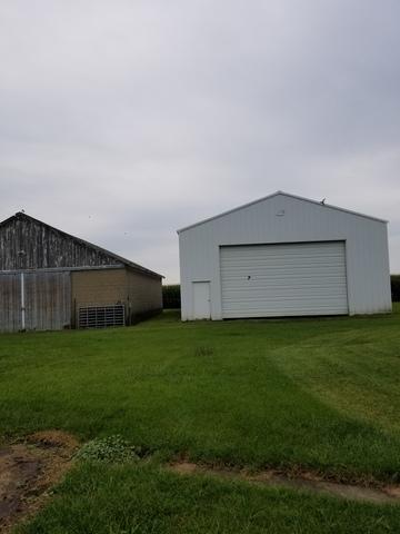 849 Couinty Road 2100 E, Sidney, IL 61877 photo 2